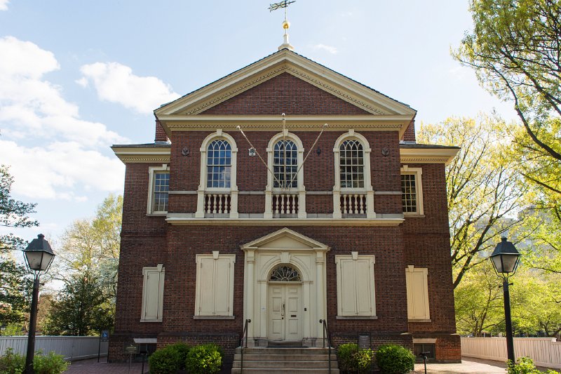 20150429_170719 D4S.jpg - Carpenters' Hall is a two-story brick building in the Old City neighborhood of Philadelphia, Pennsylvania, that was a key meeting place in the early history of the United States.